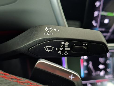 Used 2025 Audi S6 Prestige image 28