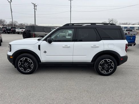 Used 2025 Ford Bronco Sport Outer Banks w/ Outer Banks Tech Package+ image 2