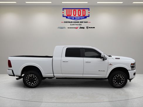 Used 2026 RAM 2500 Limited AWD/4WD image 2