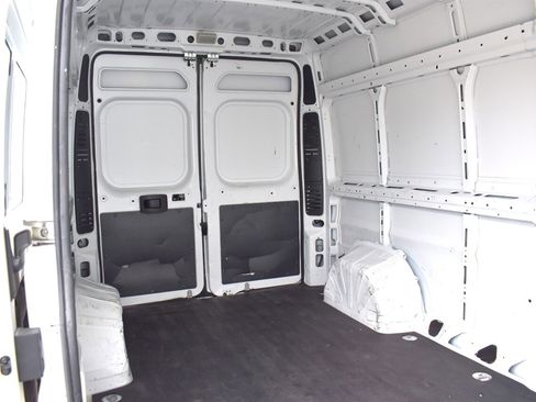 Used 2015 RAM ProMaster 2500 w/ Mopar Trailer Tow Group image 27
