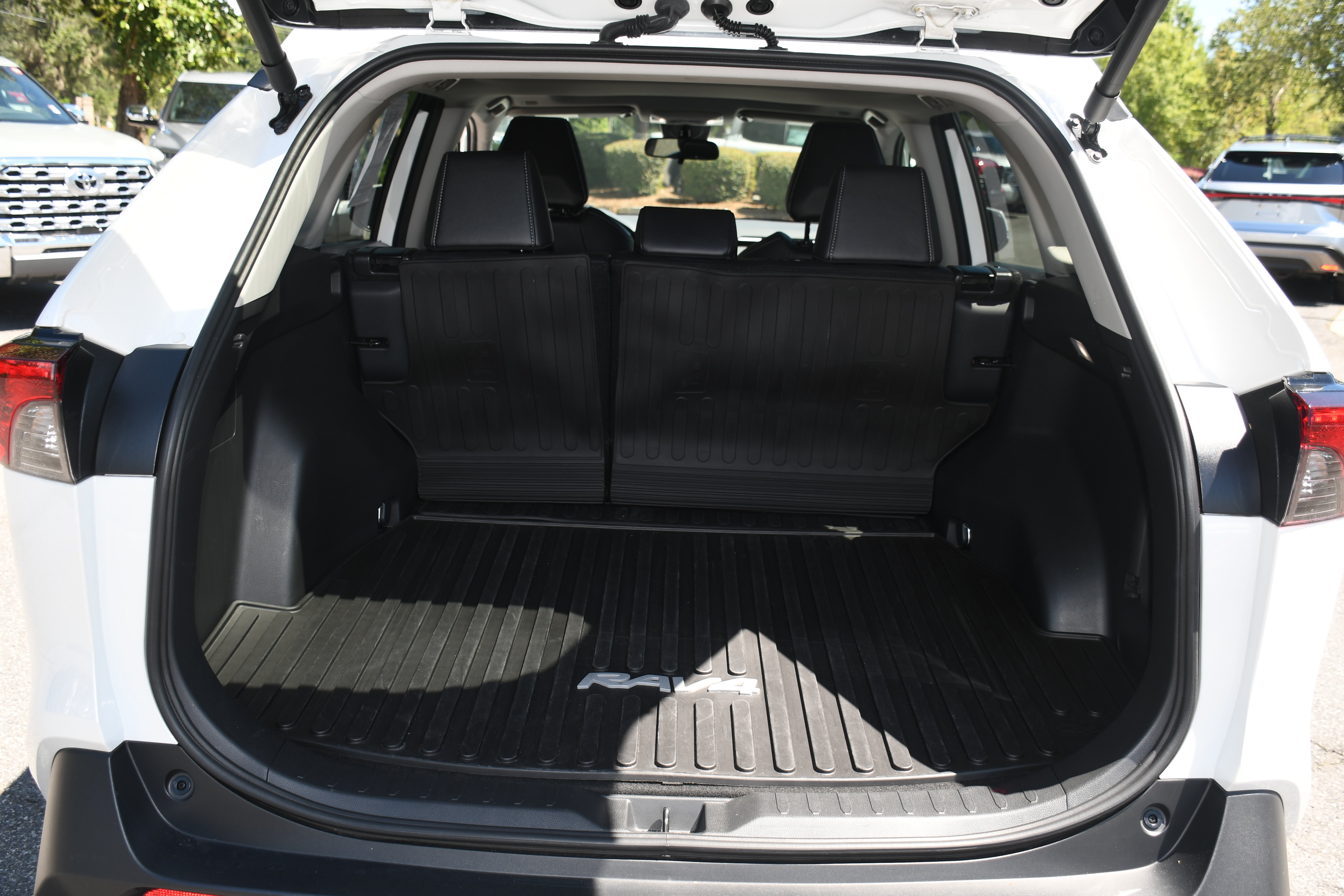 Certified 2024 Toyota RAV4 XLE Premium FWD image 18