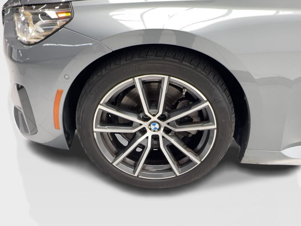 Used 2025 BMW 230i Coupe RWD image 7