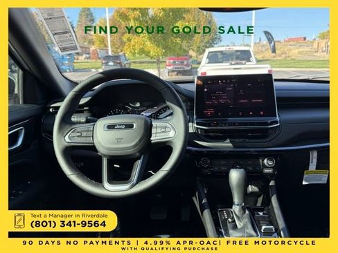 New 2025 Jeep Compass Latitude w/ Sun & Sound Group image 28