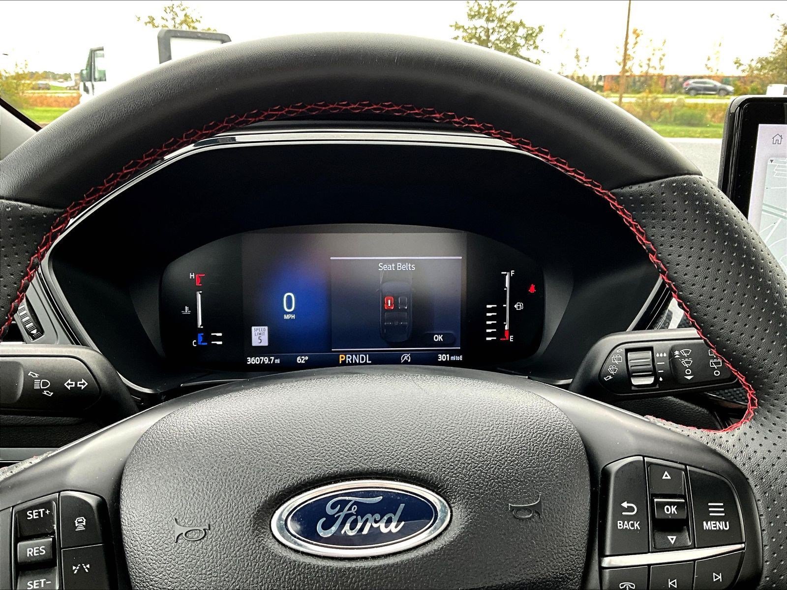 Used 2024 Ford Escape ST-Line w/ Tech Pack #1 AWD/4WD image 12