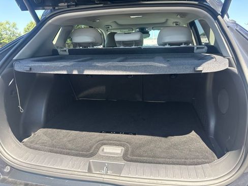 Used 2024 Hyundai Kona Limited AWD/4WD image 40