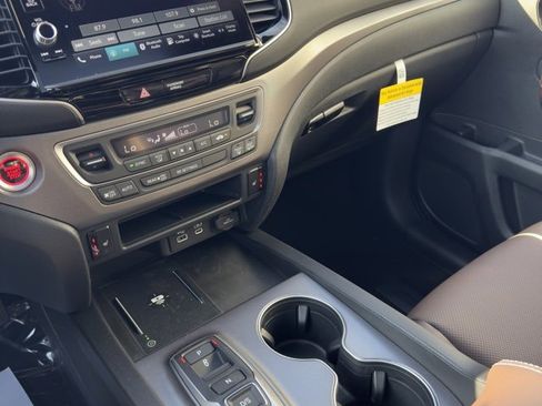 New 2026 Honda Ridgeline RTL image 25