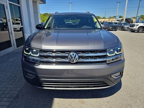 Used 2018 Volkswagen Atlas SEL Premium image 2