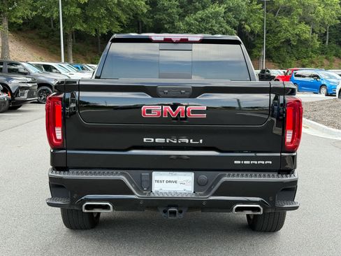 Used 2024 GMC Sierra 1500 Denali AWD/4WD image 4