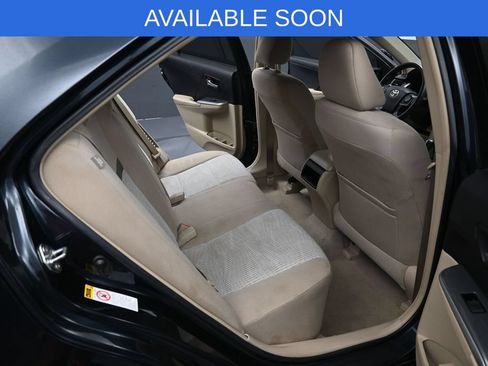 Used 2014 Toyota Camry LE FWD image 29