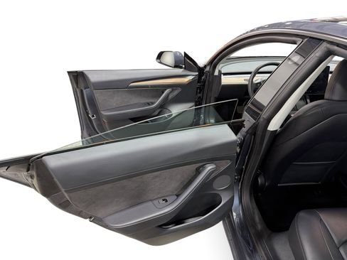 Certified 2023 Tesla Model 3 Standard Range RWD image 10