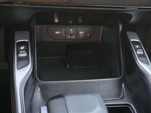 Used 2024 Kia Sorento S w/ Panoramic Sunroof Package AWD/4WD image 20