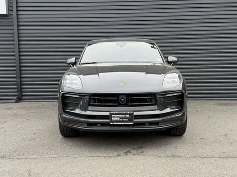 Certified 2025 Porsche Macan AWD/4WD image 7