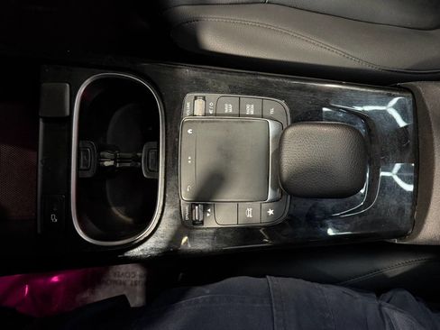 Used 2022 Mercedes-Benz CLA 250 4MATIC w/ Premium Package Lite image 29