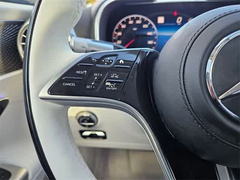 Used 2026 Mercedes-Benz Maybach SL 680 image 23