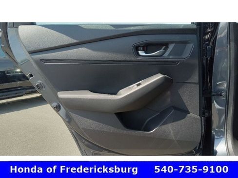 Certified 2025 Honda Accord SE image 29