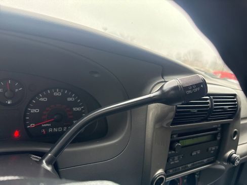 Used 2011 Ford Ranger XLT image 19