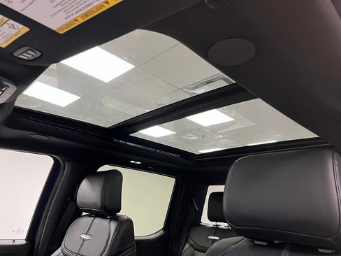 Used 2026 Ford F450 Platinum AWD/4WD image 43