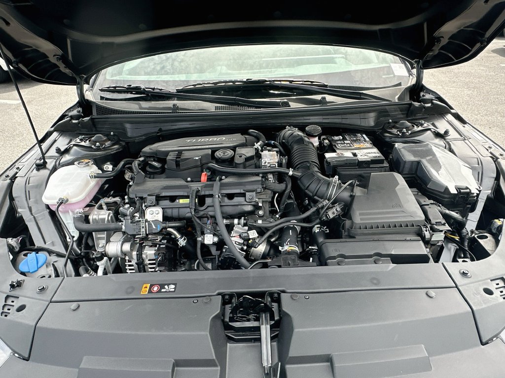 New 2026 Kia K4 GT-Line Turbo FWD image 31