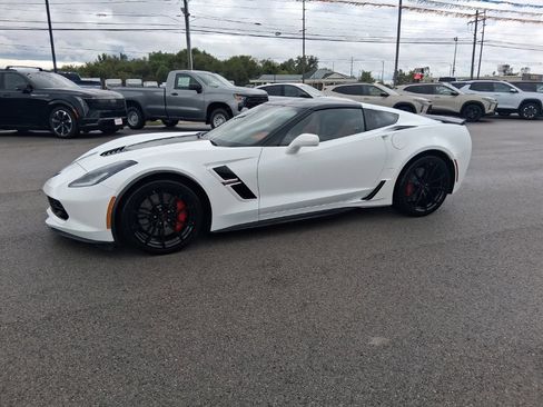 Used 2019 Chevrolet Corvette Grand Sport RWD image 15