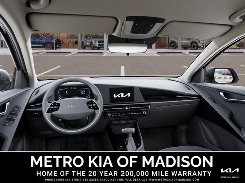 New 2026 Kia Niro LX image 14