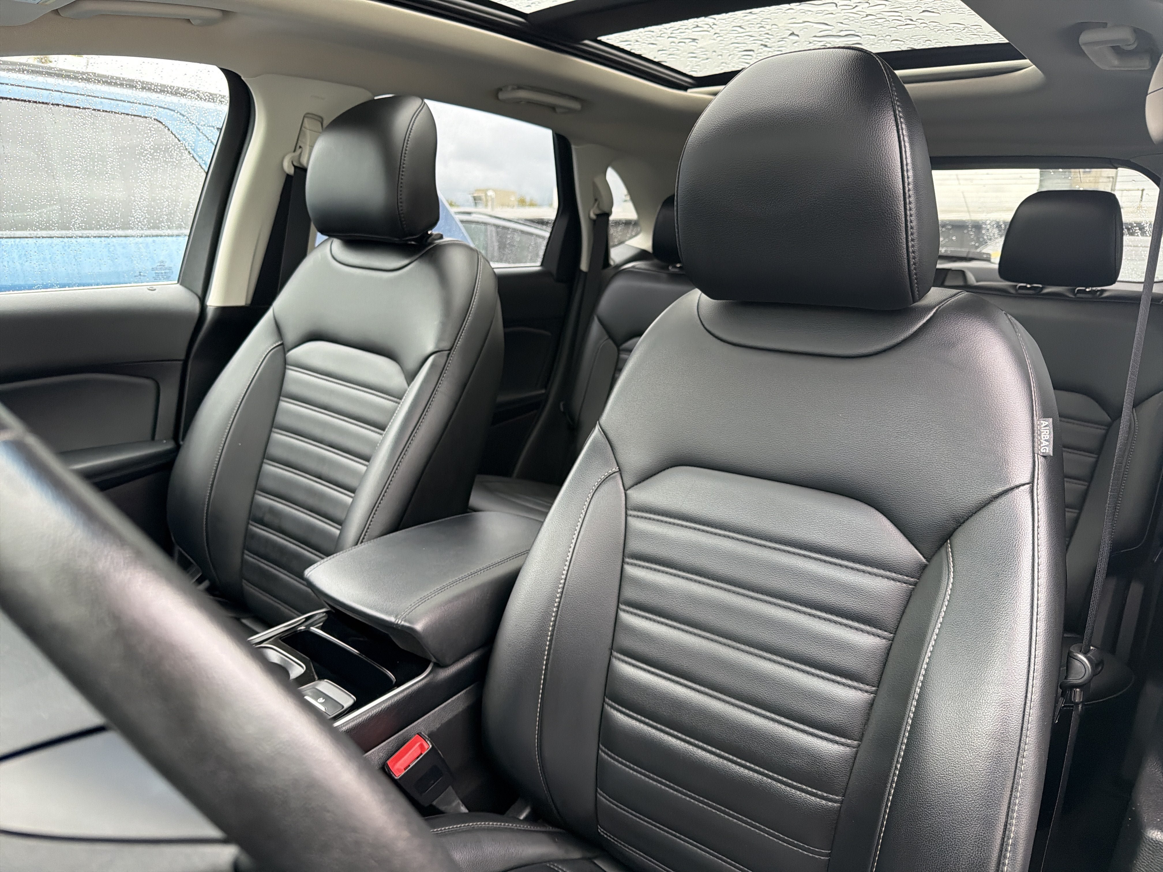 Used 2019 Ford Edge SEL w/ Equipment Group 201A AWD/4WD image 9