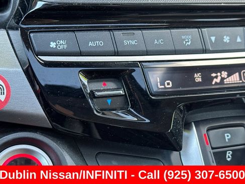 Used 2025 Honda Odyssey EX-L image 30