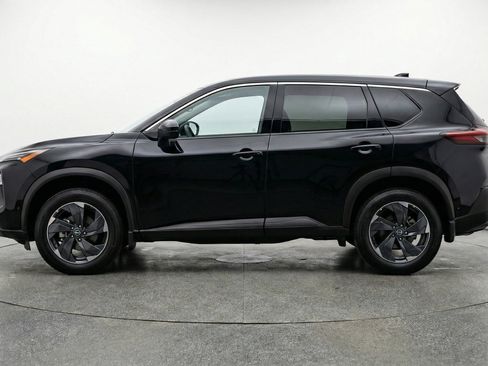 Used 2025 Nissan Rogue SV FWD image 5