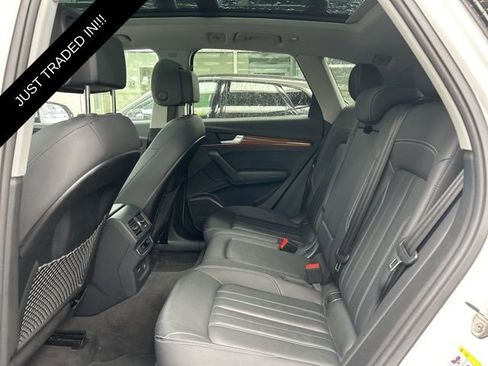 Used 2023 Audi Q5 2.0T Premium Plus w/ Premium Plus Package image 11