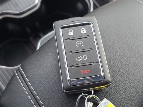 New 2025 Jeep Grand Cherokee L Limited image 13