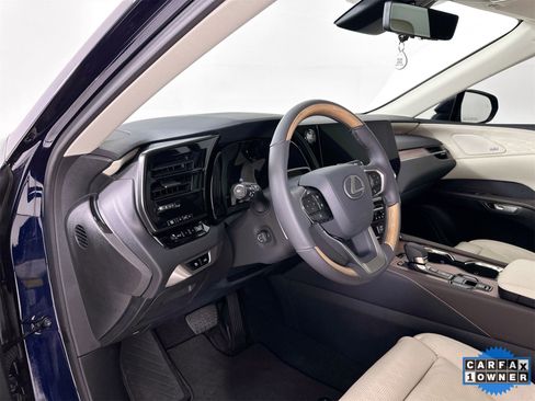 Used 2024 Lexus RX 350 FWD image 10