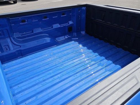 New 2026 GMC Canyon Elevation w/ Convenience Package image 9