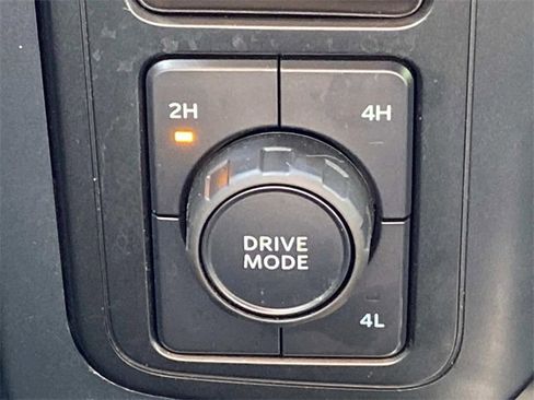 Used 2024 Ford F150 STX image 28