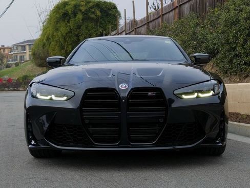 Used 2023 BMW M4 xDrive Competition w/ Executive Package image 3