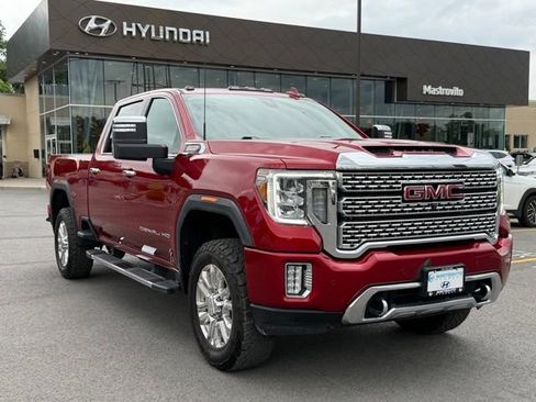 Used 2021 GMC Sierra 3500 Denali w/ Denali Ultimate Package AWD/4WD image 2