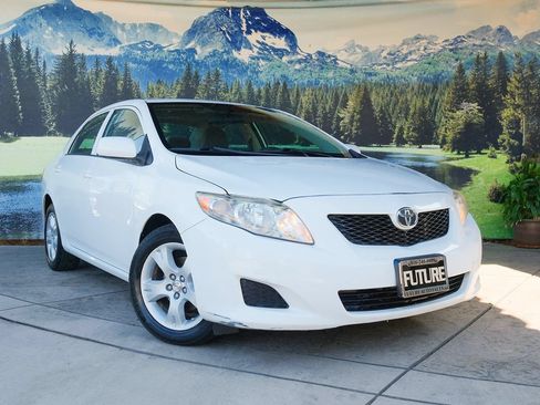 Used 2009 Toyota Corolla LE w/ All Weather Guard Pkg FWD image 3