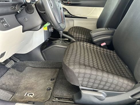 Used 2012 Scion iQ w/ Rear Speaker Pkg image 13