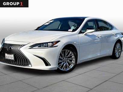 Used 2019 Lexus ES 350 w/ Premium Package