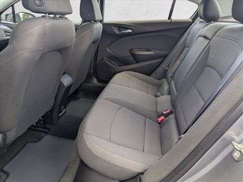 Used 2019 Chevrolet Cruze LT FWD image 13