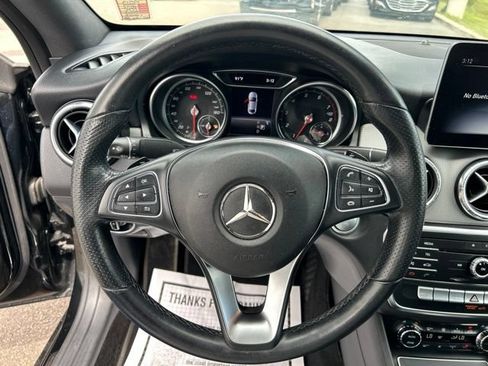 Used 2019 Mercedes-Benz CLA 250 4MATIC image 16