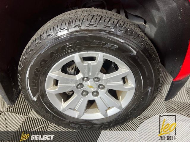 Used 2017 Chevrolet Colorado LT w/ Luxury Package, Chrome AWD/4WD image 24