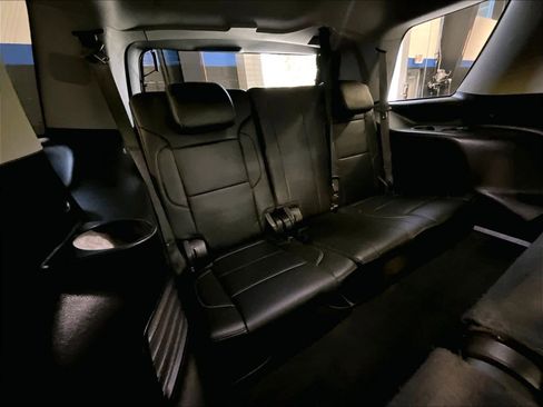 Used 2020 Chevrolet Tahoe LT AWD/4WD image 17