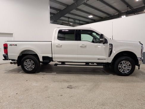 Used 2024 Ford F250 Lariat image 2