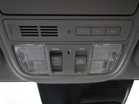 Used 2020 Honda CR-V EX-L image 21