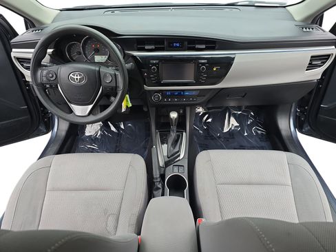 Used 2014 Toyota Corolla LE image 9
