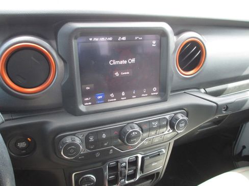 Used 2022 Jeep Gladiator Mojave w/ LED Lighting Group image 26