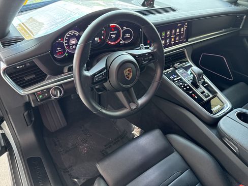 Used 2023 Porsche Panamera Platinum Edition image 23