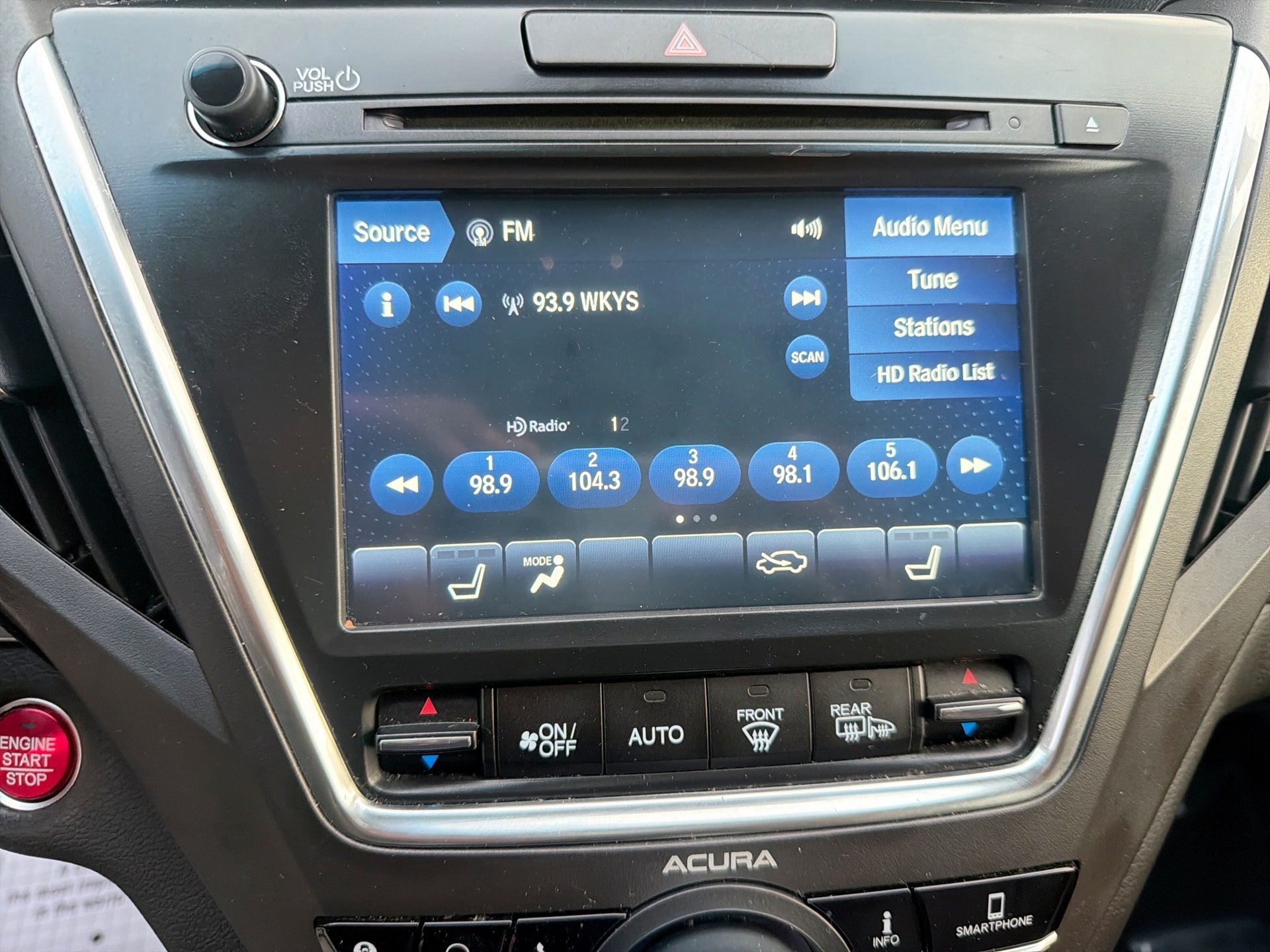 Used 2020 Acura MDX w/ Advance Package AWD/4WD image 11