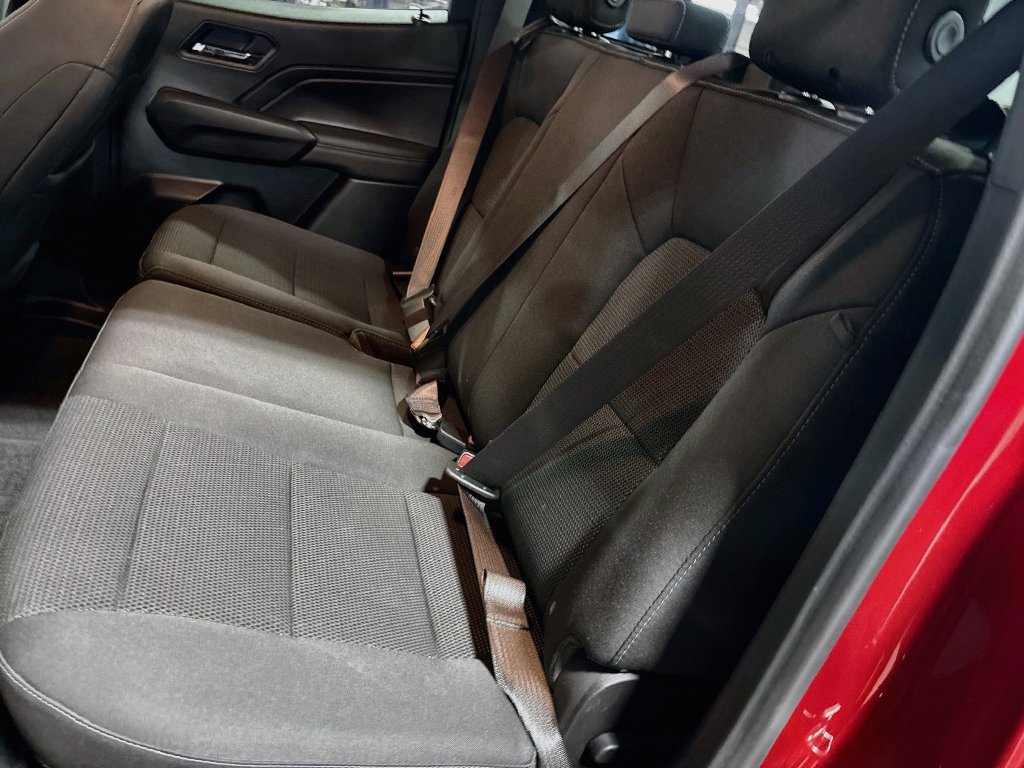 Used 2025 GMC Canyon Elevation w/ Convenience Package RWD image 23