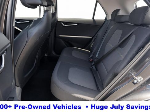 Used 2026 Kia Niro LX FWD image 16