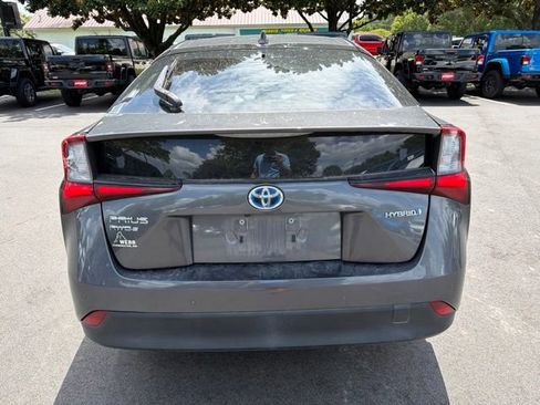 Used 2020 Toyota Prius LE AWD/4WD image 4